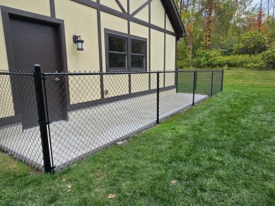 Installing Chain Link Fences
